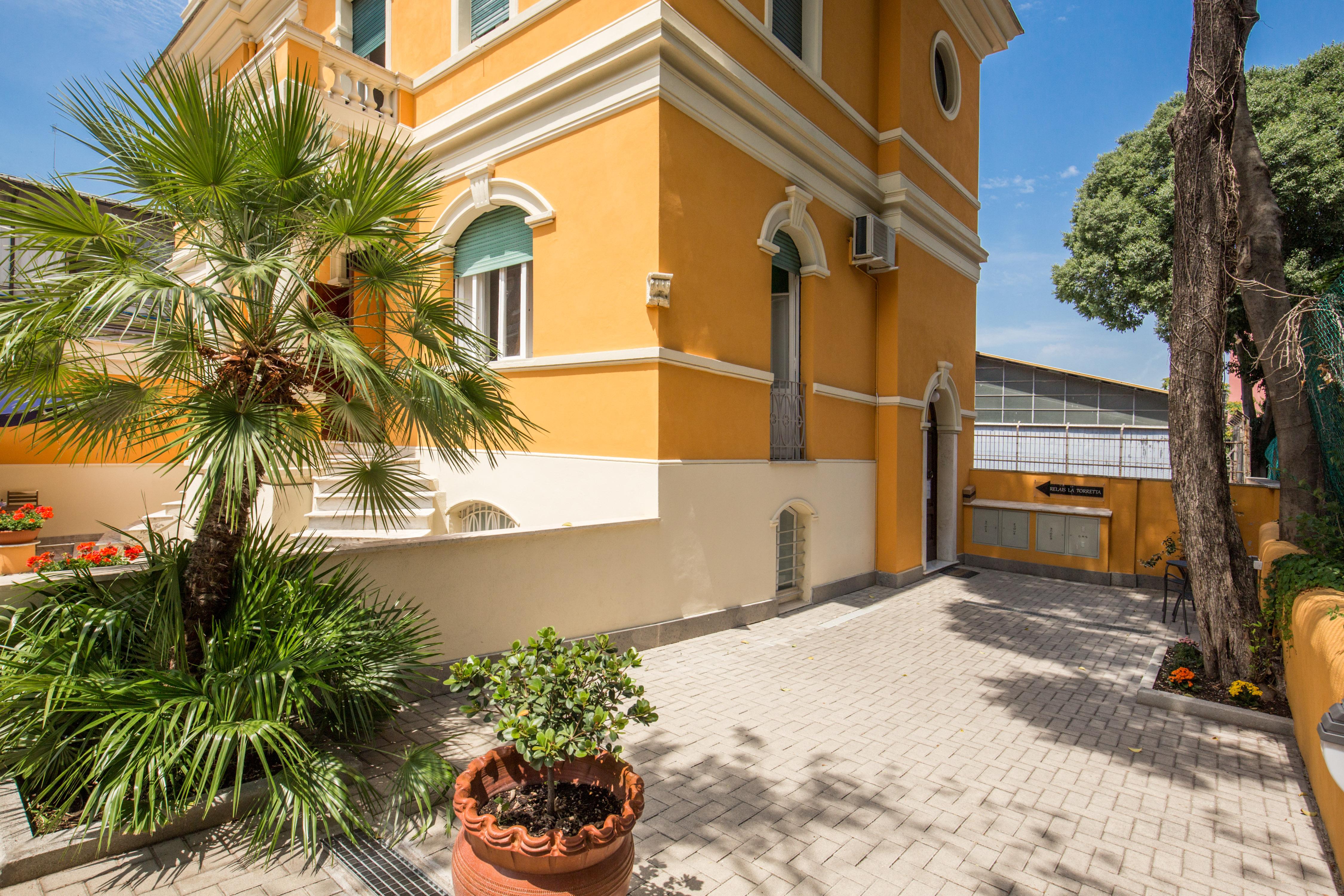 Relais La Torretta Bed and Breakfast Rome Buitenkant foto