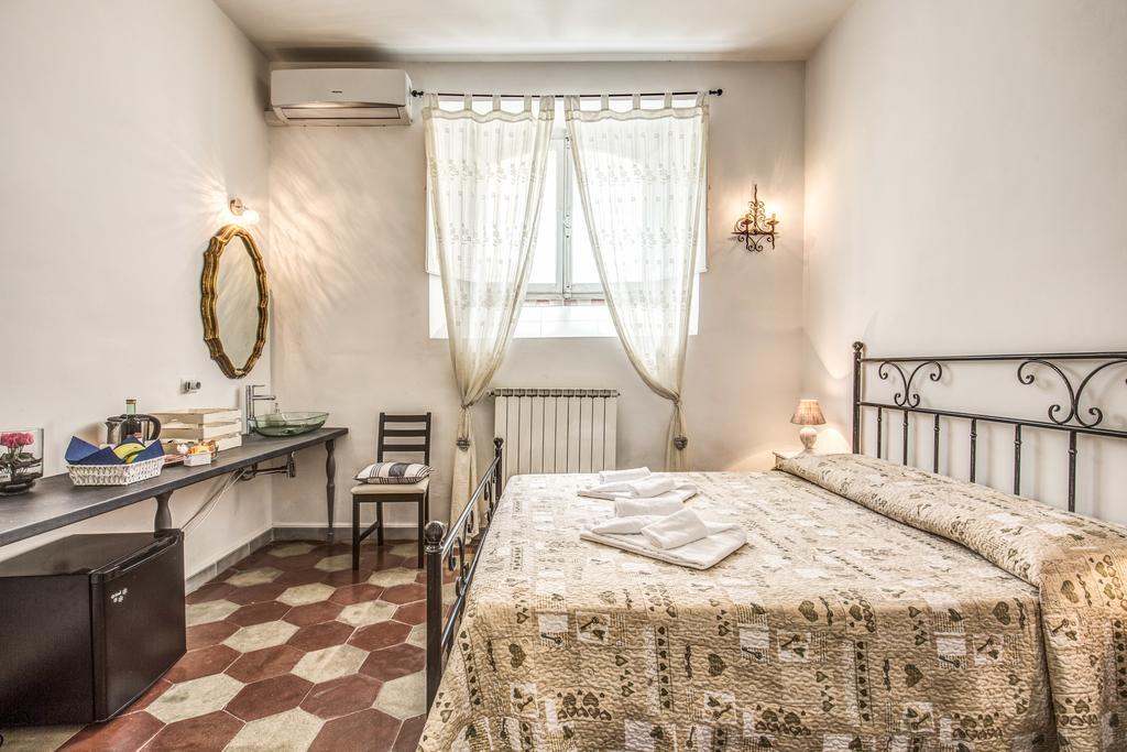 Relais La Torretta Bed and Breakfast Rome Buitenkant foto