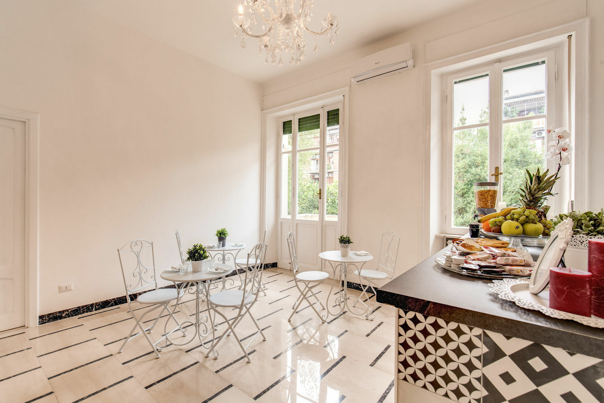 Relais La Torretta Bed and Breakfast Rome Buitenkant foto